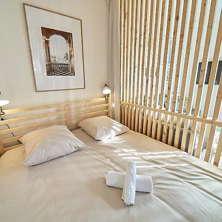 Le Globe Trotter, 8 Pers, Gratte Ciel-terrasse Apartment