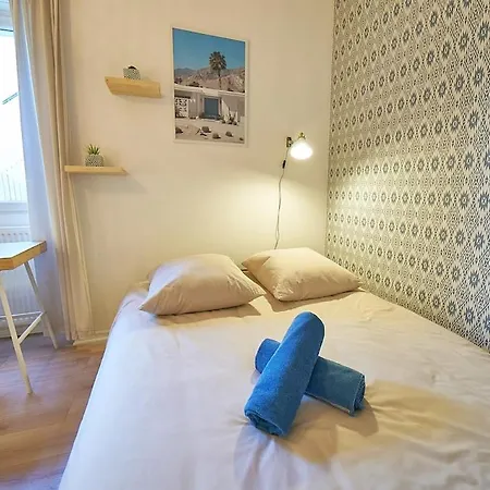 Le Globe Trotter, 8 Pers, Gratte Ciel-terrasse Apartment
